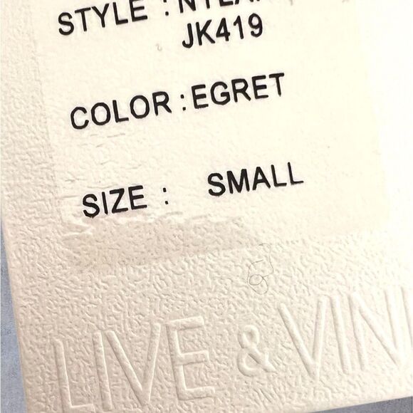 White bomber jacket Size Small lots of pockets NWT - Picture 11 of 12